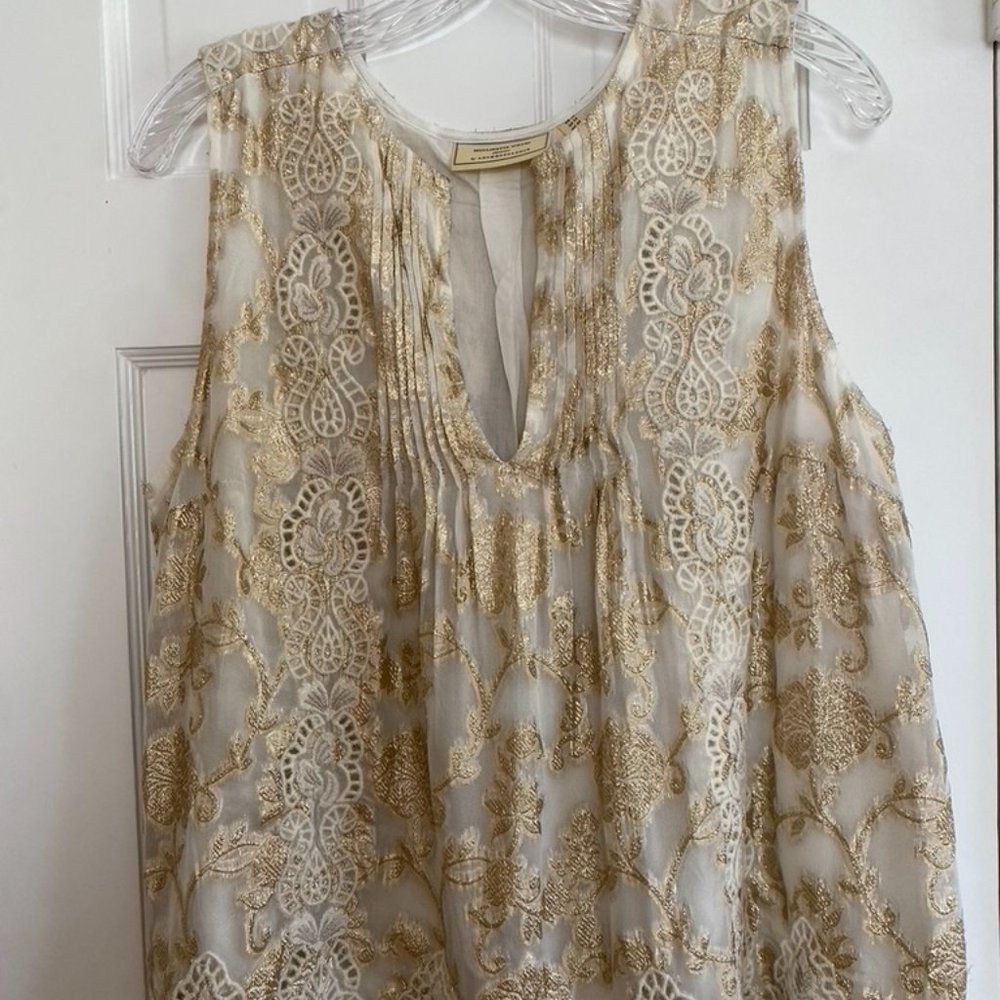 Anthropologie Ivory  & Rose Gold Metallic Embroidered Embellished Sleeveless top